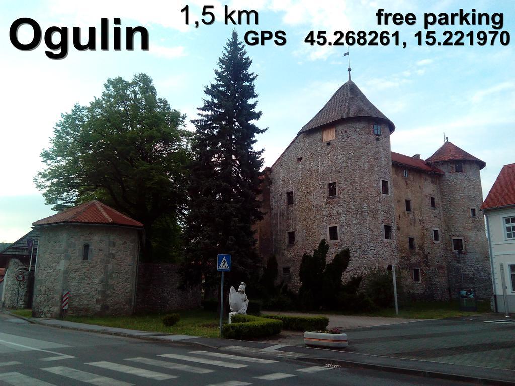 Apartman Marko Ogulin Exterior foto